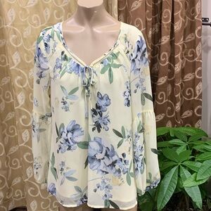 108. Le Chateau Floral Blouse